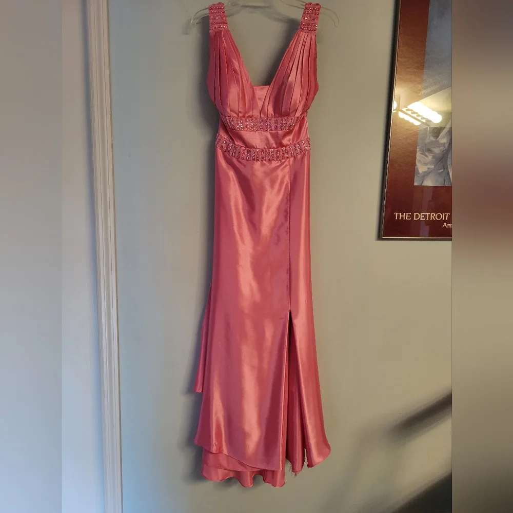 Jovani pink evening gown, size 8 - Picture 8 of 8
